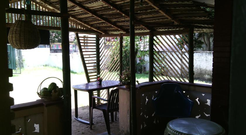 فندق Yoho Mango House نيجومبو الغرفة الصورة