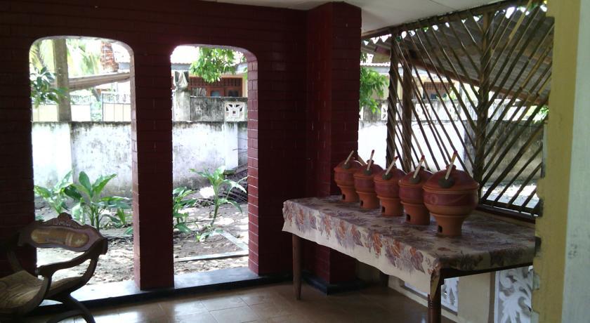 فندق Yoho Mango House نيجومبو الغرفة الصورة