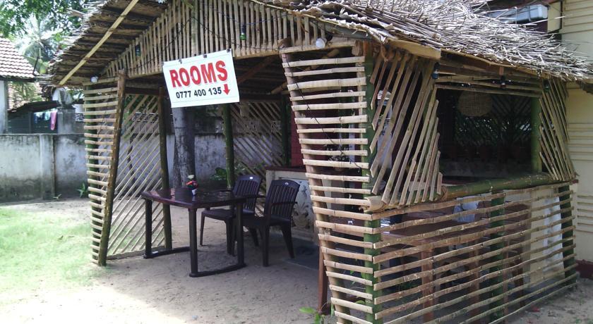 فندق Yoho Mango House نيجومبو الغرفة الصورة